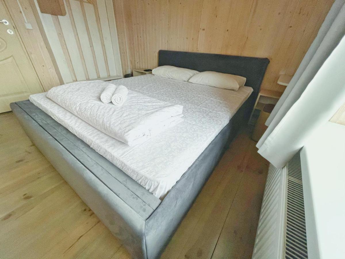 Pensjonat Guest House Lviv